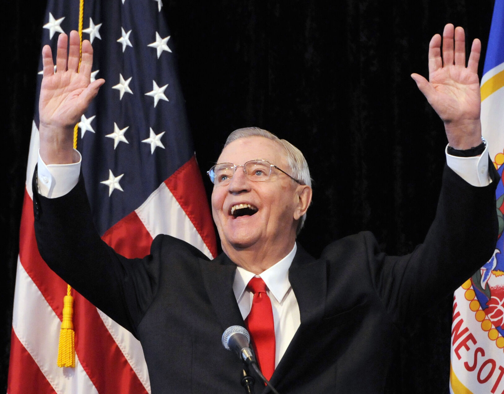 Obit Walter Mondale